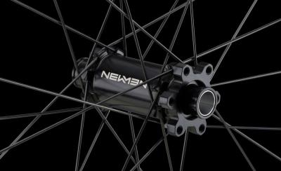 NEWMEN Wheel Evolution SL E.G. 30 27,5" 15x110 SP 6Bolt 28h FADE Produktbild 2