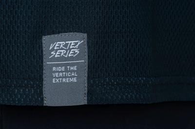 CUBE VERTEX Rundhalstrikot X Actionteam langarm Größe: XL Produktbild 4