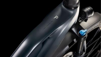 Cube Kathmandu Hybrid Comfort Pro 800 night'n'chrome Größe: Trapeze 50 cm Produktbild 1