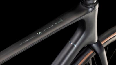 Cube Attain C:62 SLT carbon'n'rainbow Größe: 50 cm Produktbild 1