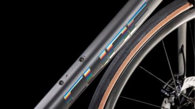 Cube Attain C:62 SLT carbon'n'rainbow Größe: 47 cm Produktbild 2