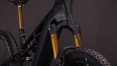 Cube Stereo Hybrid ONE44 HPC AT 800 carbon'n'gold Größe: L Produktbild 5