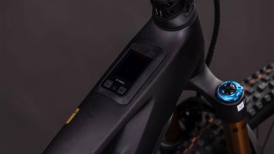 Cube Stereo Hybrid ONE44 HPC AT 800 carbon'n'gold Größe: XL Produktbild 1