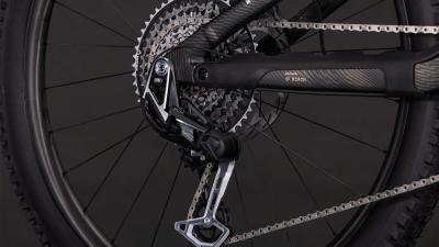 Cube Stereo Hybrid ONE44 HPC SLT 800 carbongrid'n'chrome Größe: S Produktbild 5