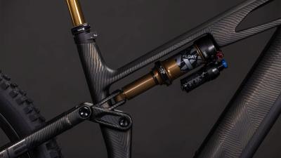 Cube Stereo Hybrid ONE44 HPC SLT 800 carbongrid'n'chrome Größe: L Produktbild 3