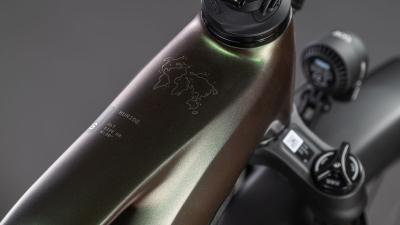 Cube Nuride Hybrid SLT 800 stellar'n'chrome Größe: Trapeze 50 cm Produktbild 1