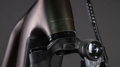 Cube Nuride Hybrid SLT 800 stellar'n'chrome Größe: Trapeze 50 cm Produktbild 6