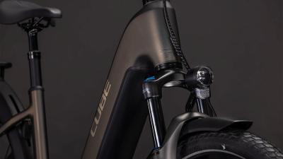 Cube Touring Hybrid Comfort SLX 800 charcoal'n'chrome Größe: Easy Entry 46 cm Produktbild 5