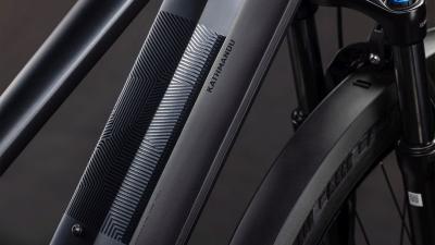 Cube Kathmandu Hybrid Pro 800 coal'n'black Größe: Trapeze 46 cm Produktbild 2