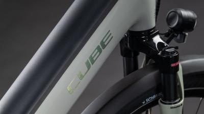 Cube Supreme Hybrid Deluxe ONE 600 ashgreen'n'chrome Größe: Easy Entry 54 cm Produktbild 2