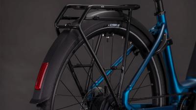 Cube Supreme Hybrid Deluxe Pro 600 electricblue'n'chrome Größe: Easy Entry 46 cm Produktbild 3