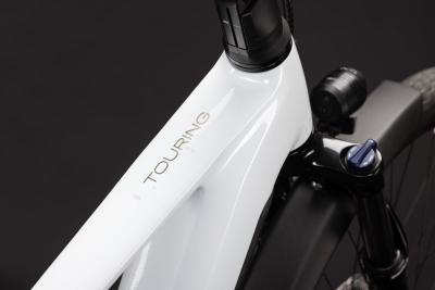 Cube Touring Hybrid ONE 600 metallicwhite'n'chrome Gr&ouml;&szlig;e: 54 cm Produktbild 1