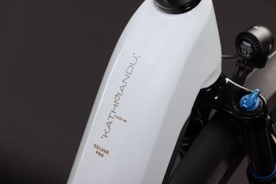 Cube Kathmandu Hybrid Deluxe Pro 800 metallicwhite'n'chrome Gr&ouml;&szlig;e: Easy Entry 46 cm Produktbild 1