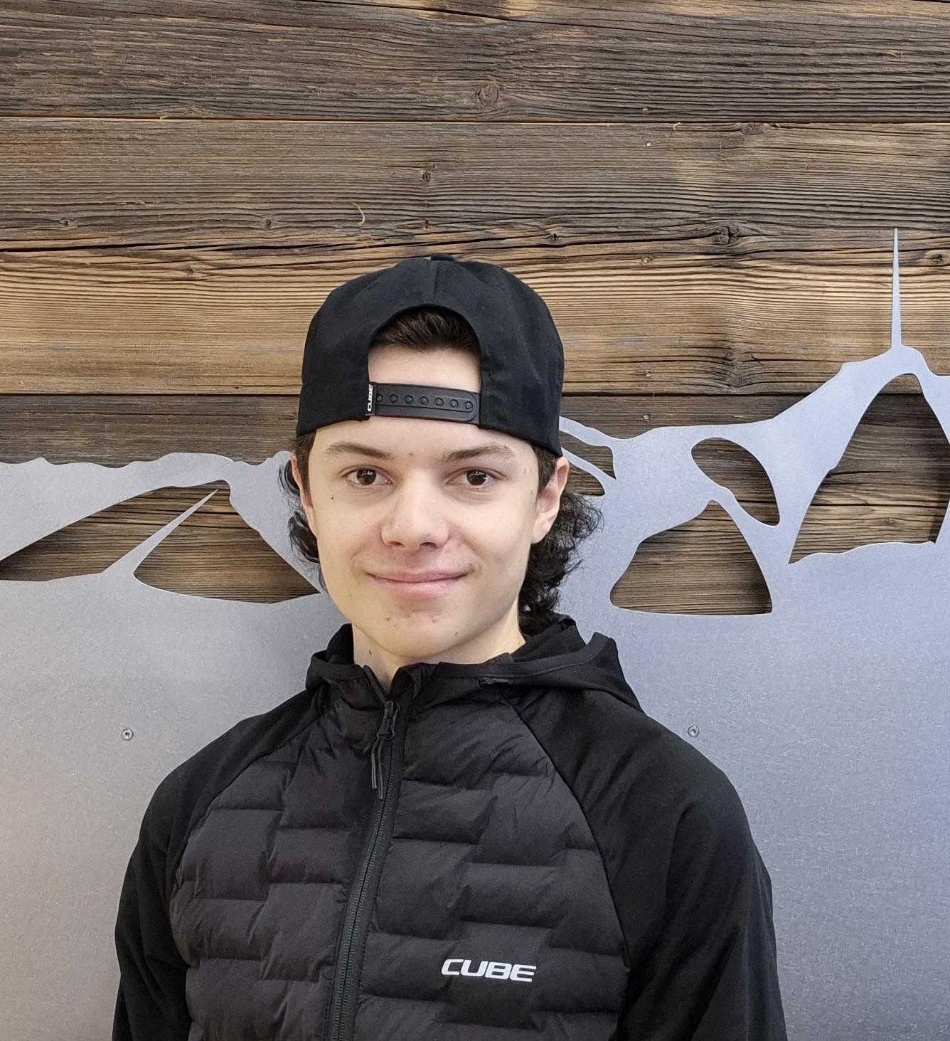  - Krapf Cube Store Weinfelden