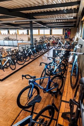  - Krapf Cube Store Weinfelden